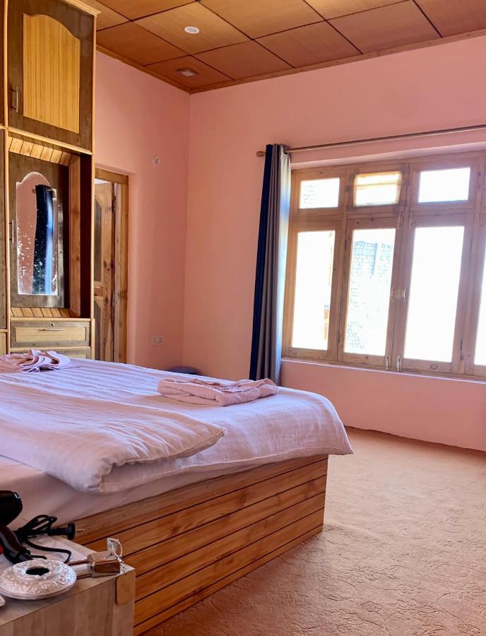 Gaywoo Guest House レー エクステリア 写真